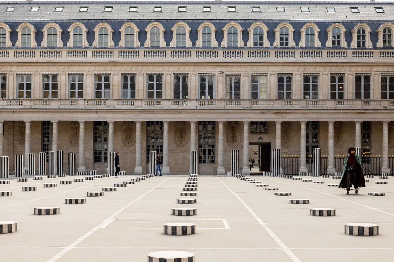 Apartment Veeve - By The Palais Royal *